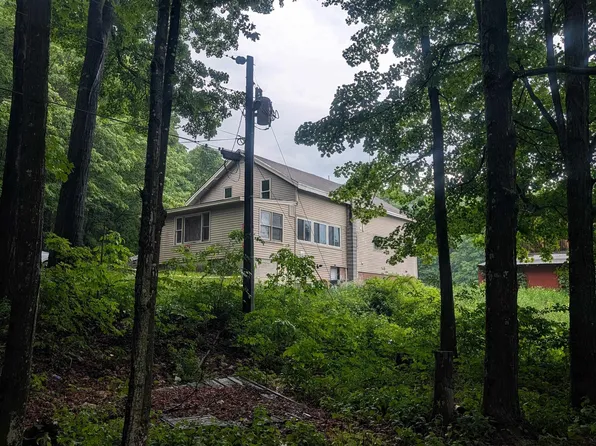 2100 Baltimore Road, Baltimore, VT 05143