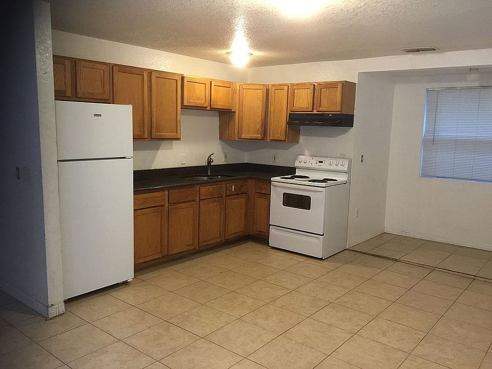1st image of 3307 N 34th St
