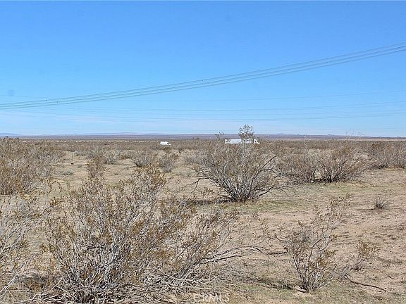 2nd image of 112 Off Hwy #395