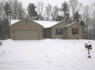 310 Carefree Ct, Niles, MI 49120