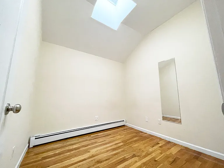 10-03 36th Ave #2 — Photo 10
