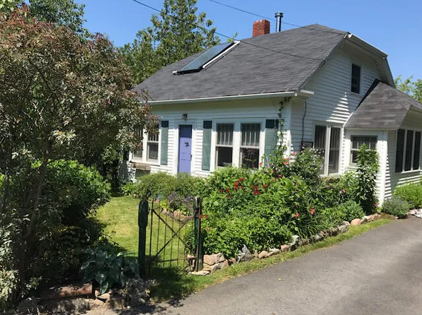 3 Richardson Avenue, Mount Desert, ME 04660