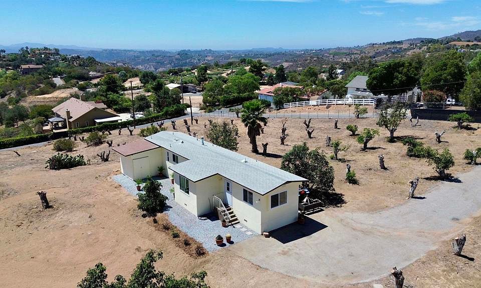 1st image of 1843 Canyon Heights Rd