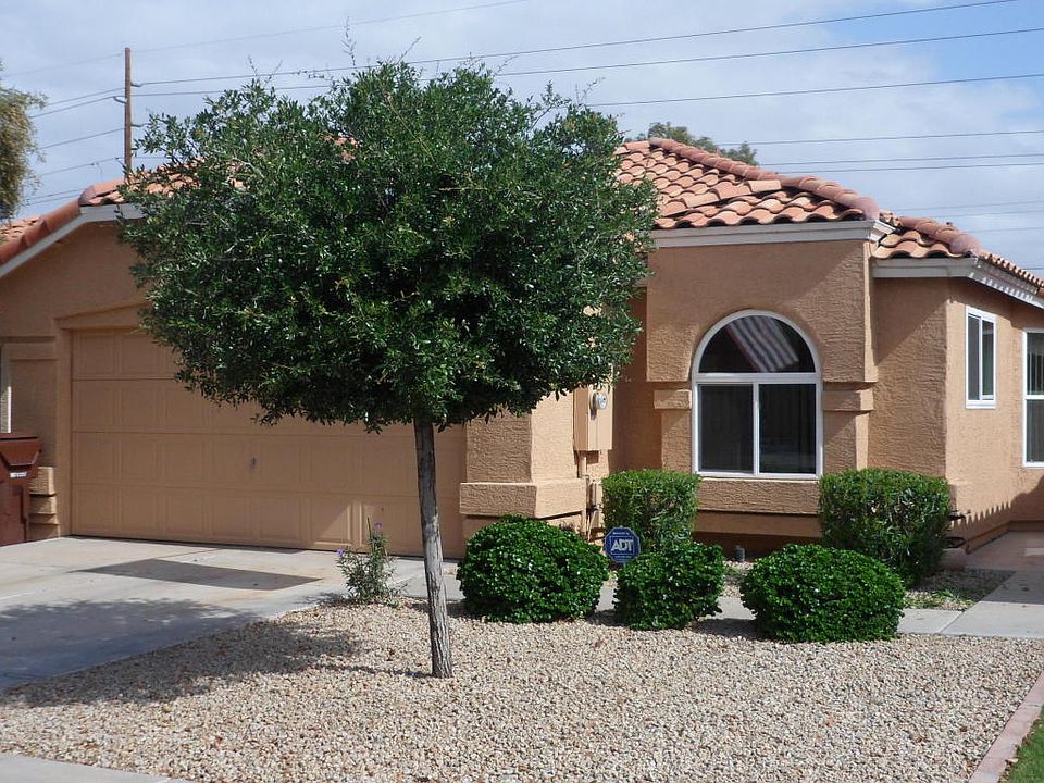 1st image of 8018 W Shaw Butte Dr