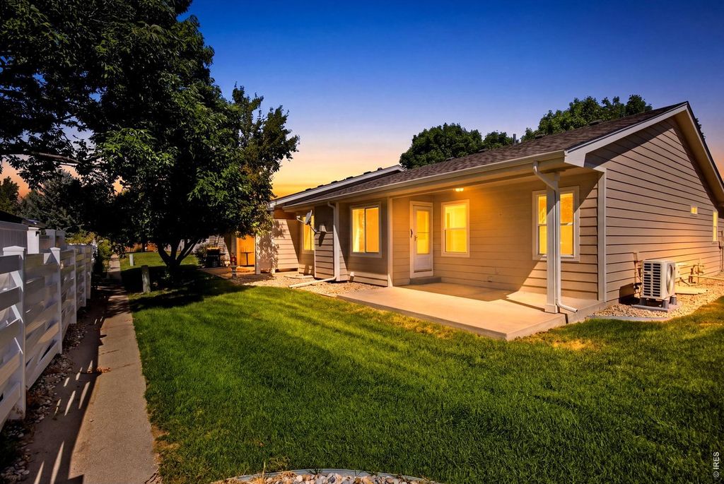 2614 Forsythia Dr
