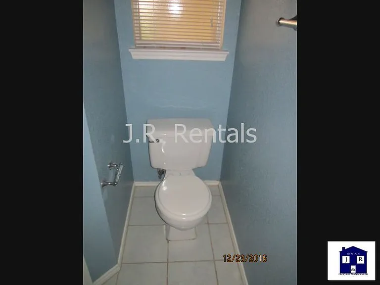 3615 Coral Bay Ln — Photo 26