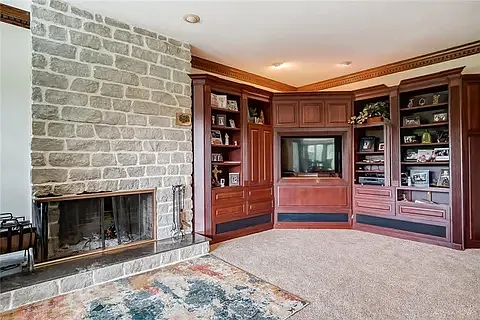 318 Grange Hall Rd — Photo 26