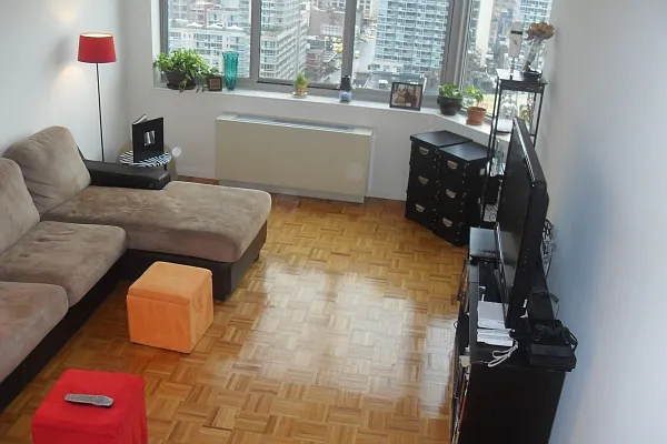 Rented by MNS | media 23