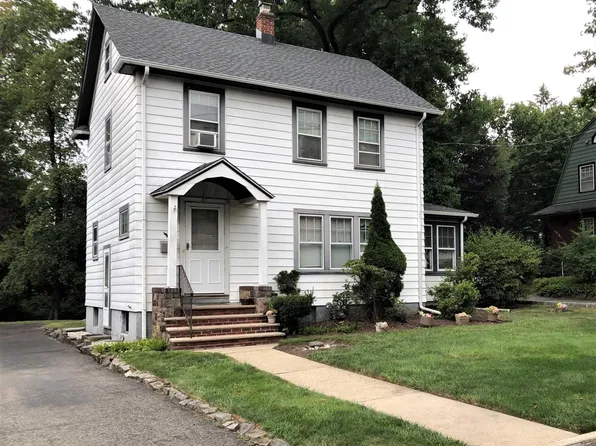 27 Irving Ave, Englewood Cliffs, NJ 07632