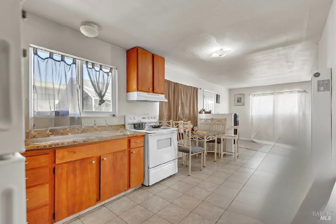 961 Grant St, Vallejo, CA 94590 | Zillow