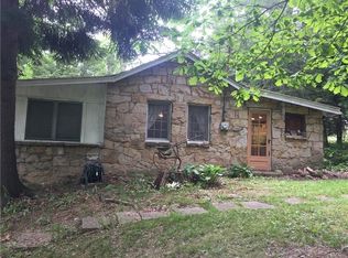 323 Crestview Rd, Slippery Rock, PA 16057