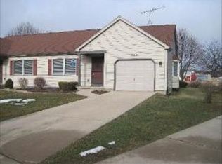 725 Alice Pl, Elgin, IL 60123