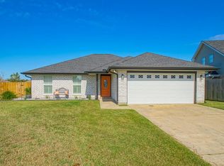 17 Moss Dr, La Place, LA 70068