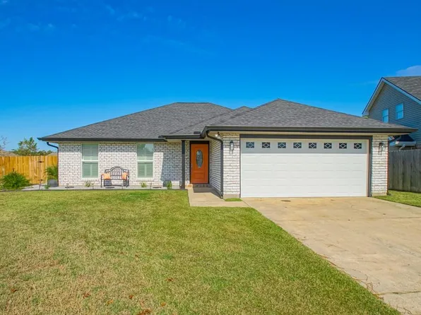 17 Moss Dr, La Place, LA 70068