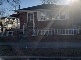 220-24 137th Rd, Springfield Gardens, NY 11413