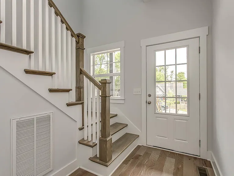 1012 Maynor Ave #D — Photo 11