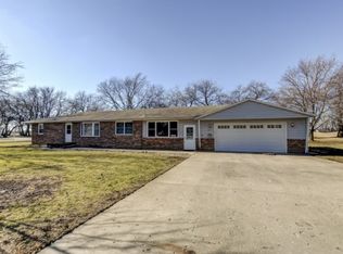 3071 Danny Dr, Decatur, IL 62521