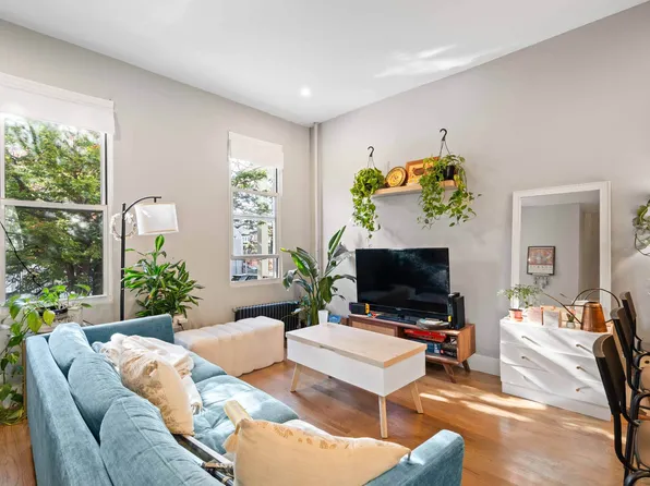 171 8th Street image 6 of 33