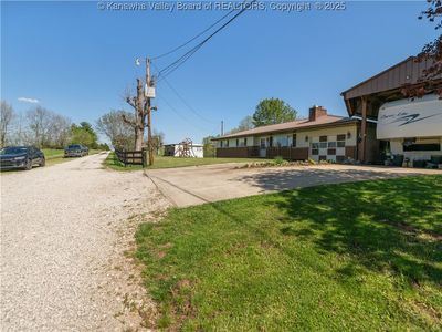 125 Mount Olive Ln, Ripley, WV, 25271