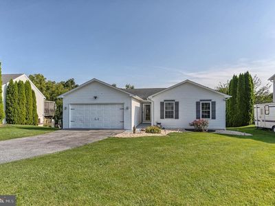 2931 Village Square Dr, Dover, PA, 17315