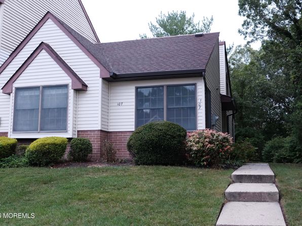 107 Westchester Dr