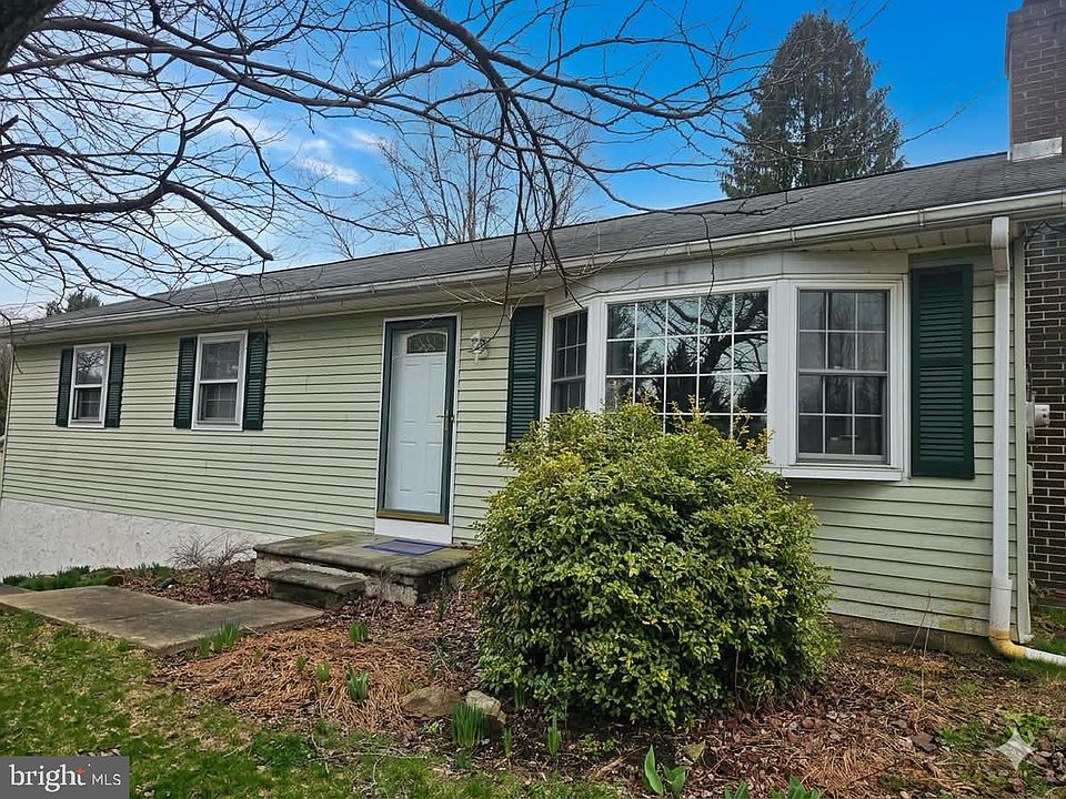 1st image of 1817 Little Conestoga Rd