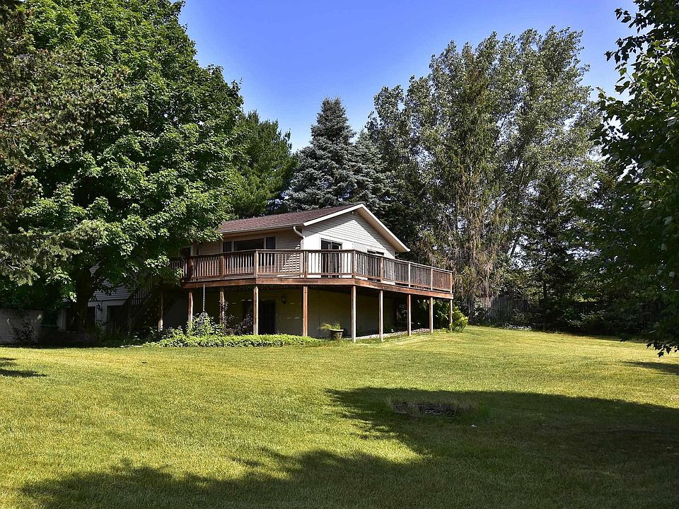 11591 E McAllister Rd, Suttons Bay, MI 49682 Zillow