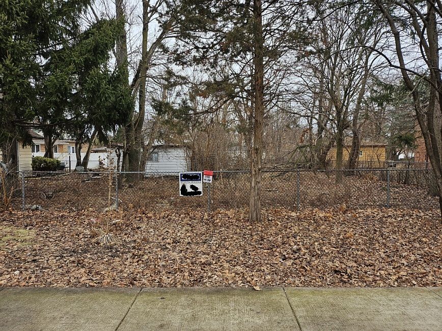 1st image of 3321 Harrison Ave