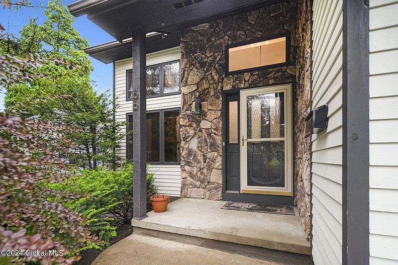 3rd image of 66 Van Buren Avenue
