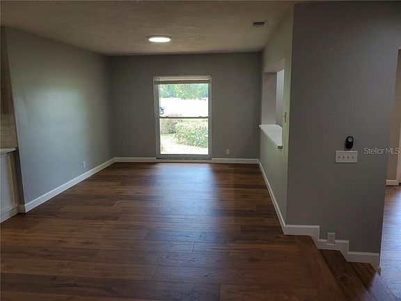 4th image of 4623 Cloverlawn Dr