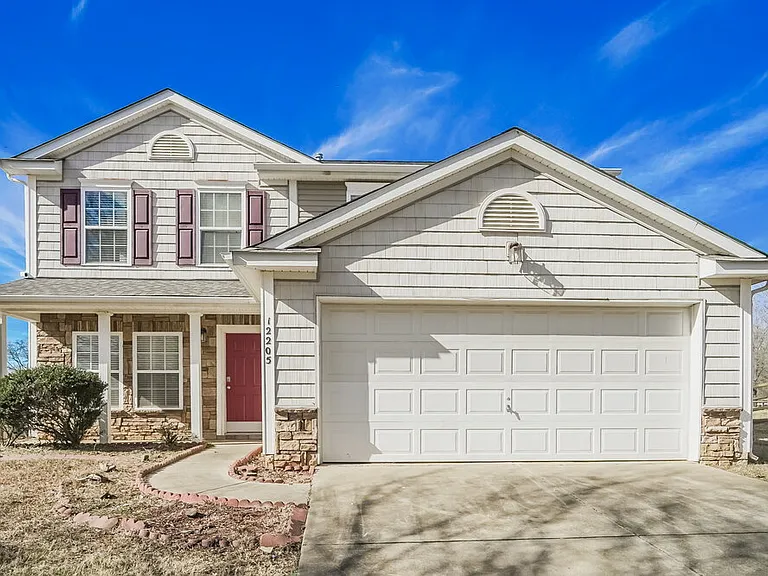 12205 Hamilton Jones Dr — Photo 1