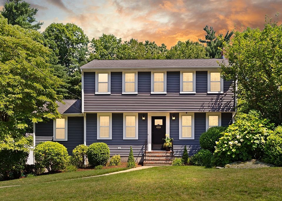 1st image of 19 Scott Dr