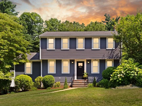 19 Scott Dr, North Easton, MA 02356