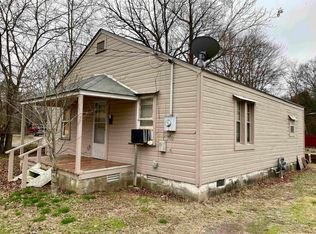 305 W Bean St, Clarksville, AR 72830