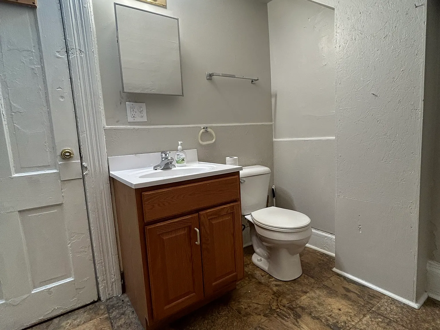 1 bed, 500 sqft, $650 — Photo 4