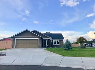 1328 E Hope Ct, Moses Lake, WA 98837