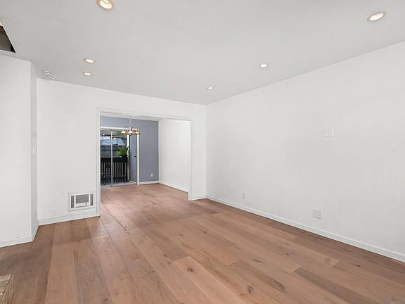 2nd image of 7988 Mission Center Ct Unit H