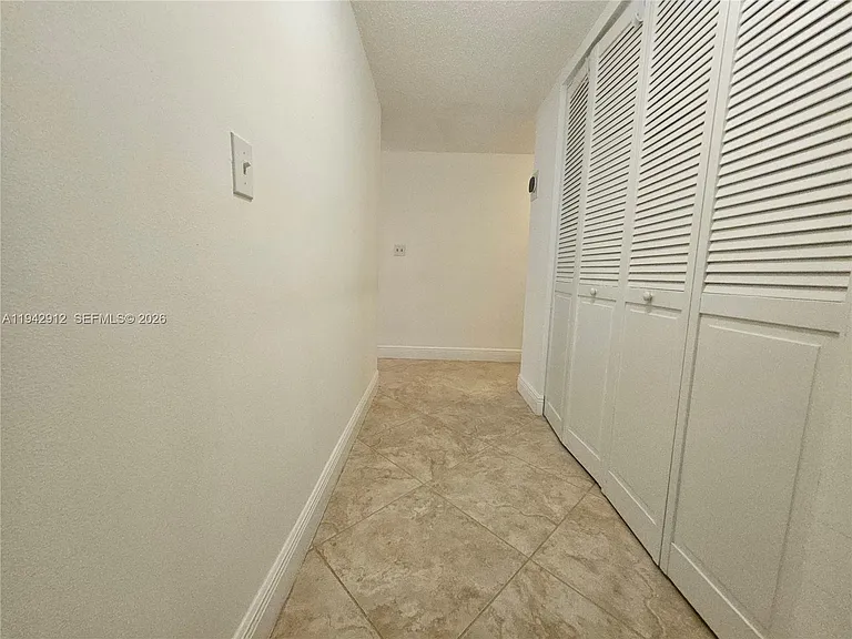 1101 River Reach Dr #418 — Photo 9