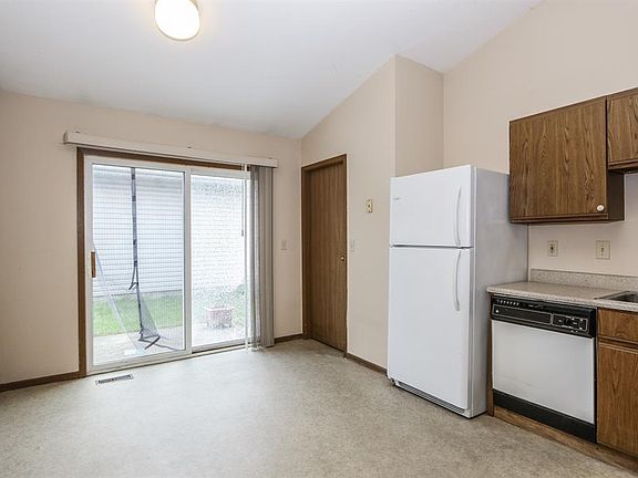 5th image of 3918 Bonita Dr