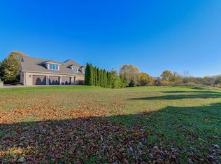 704 Rookery Ln, Joliet, IL 60431