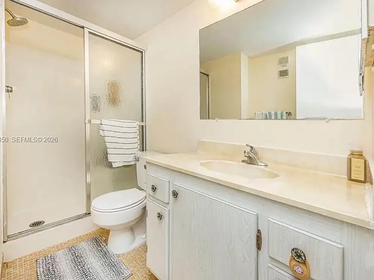 2615 NE 3rd Ct #4030 — Photo 8