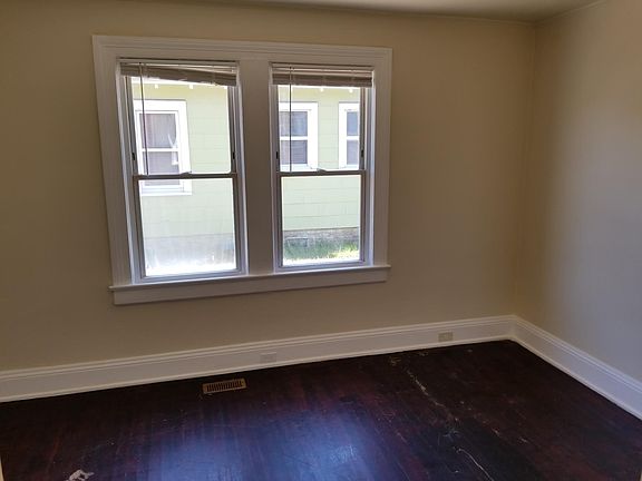 3rd image of 806 Holloway St #A