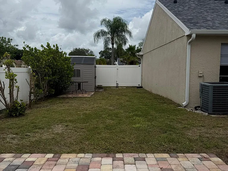 9016 Bana Villa Ct — Photo 38