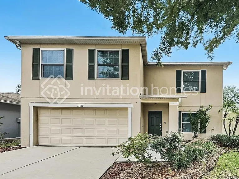 13939 Jacobson Dr — Photo 1