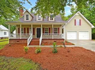 1521 Sterling Oaks Dr, Moncks Corner, SC 29461