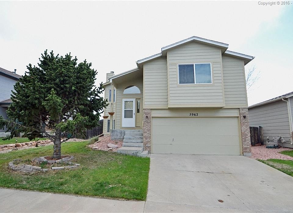 1st image of 5962 Santana Dr