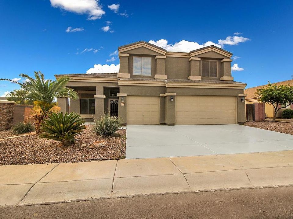 1st image of 631 W Rattlesnake Pl