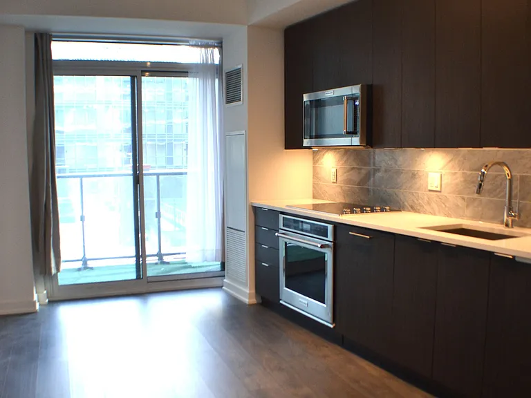 38 Iannuzzi St #511 — Photo 7