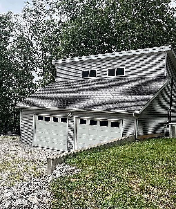 2nd image of 5147 N View Dr