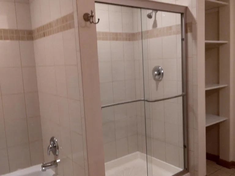 5761 W Higgins Ave #2D — Photo 11